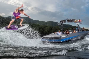 Axis wakeboard sport nautique A24